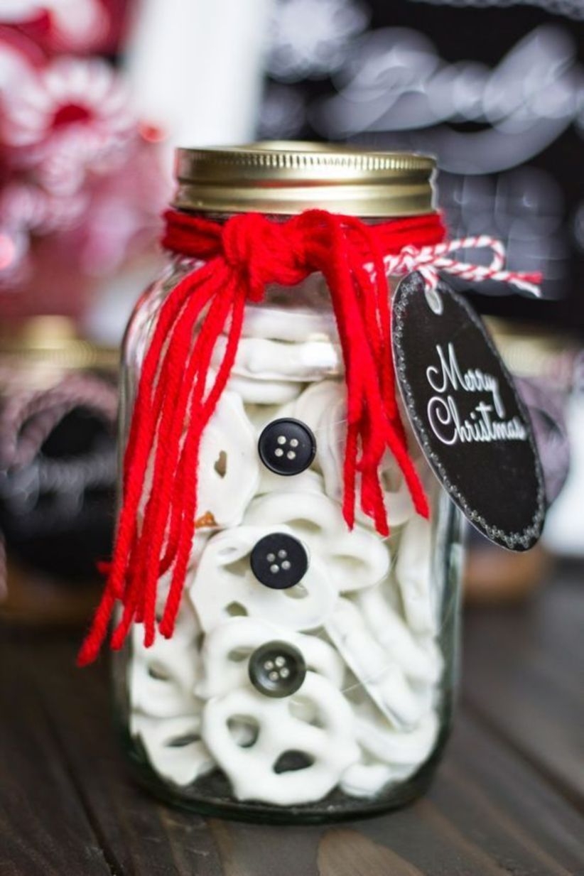 Diy christmas gift ideas for friends from beautiful jars