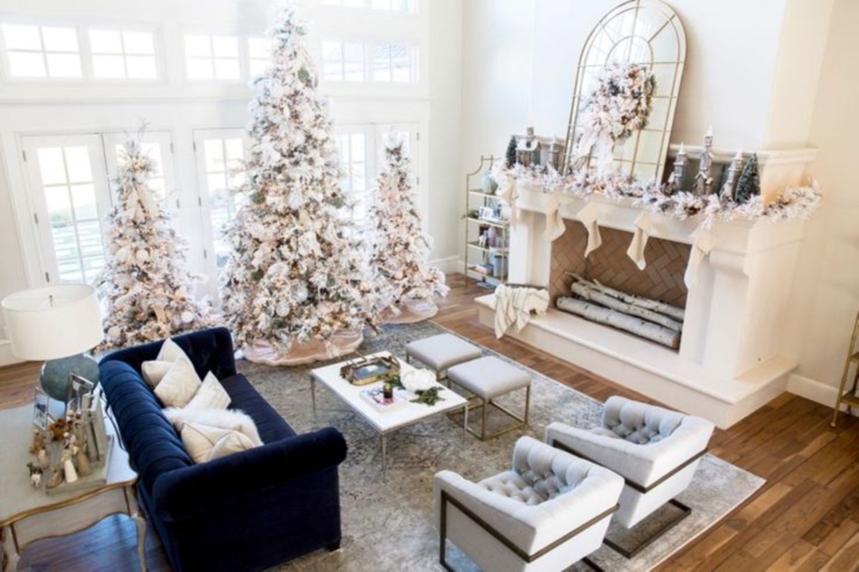 42 Elegant Decorating  Ideas  for White Christmas GODIYGO COM