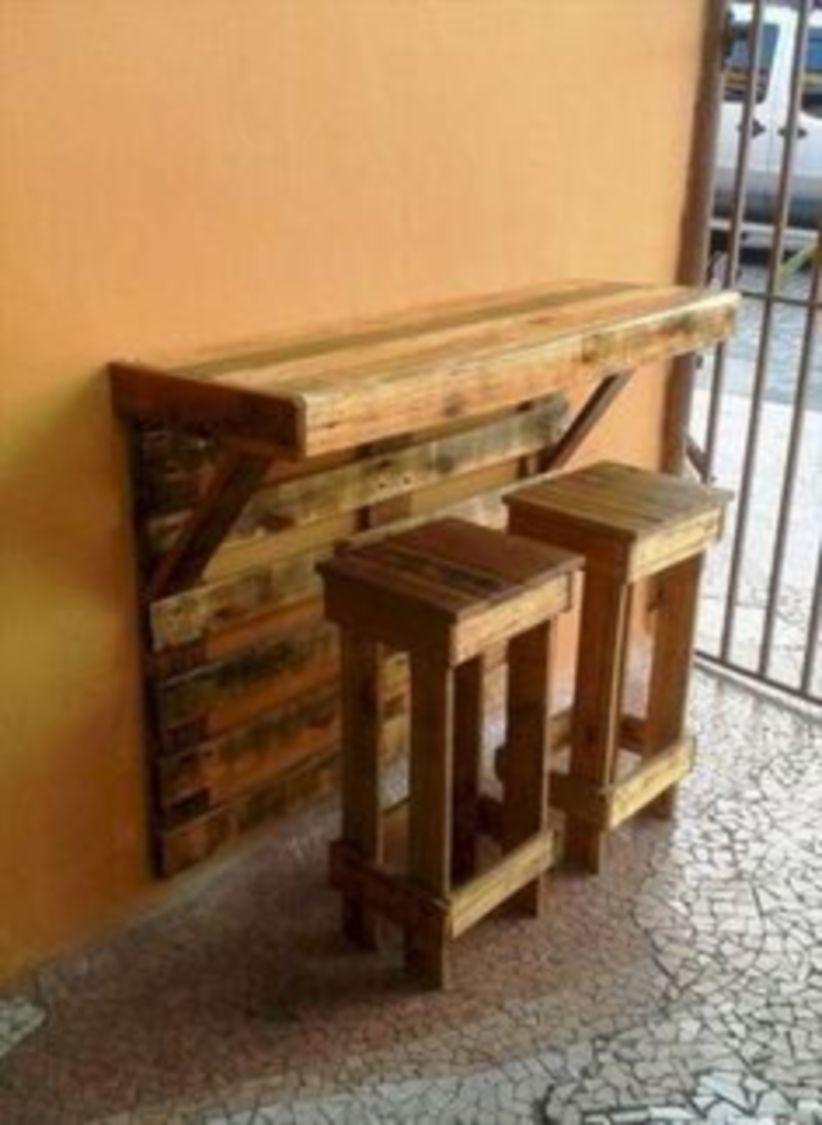 Inexpensive diy pallet furniture ideas