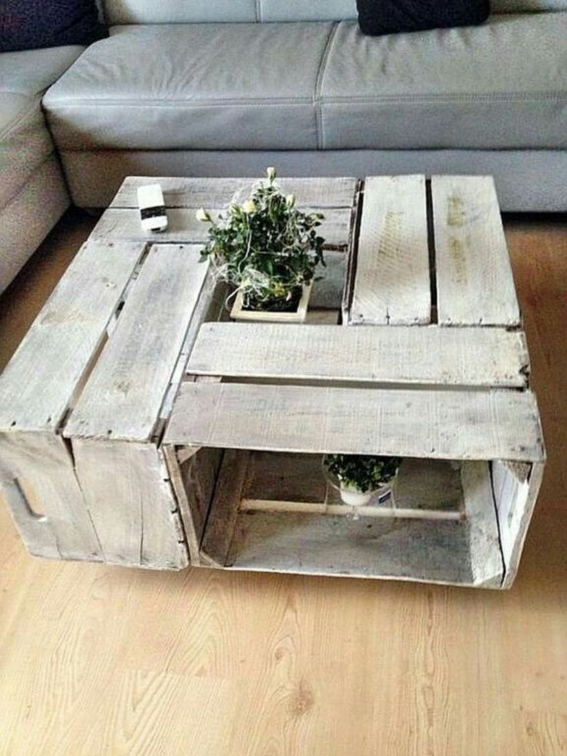 Simple coffee table with wood pallet