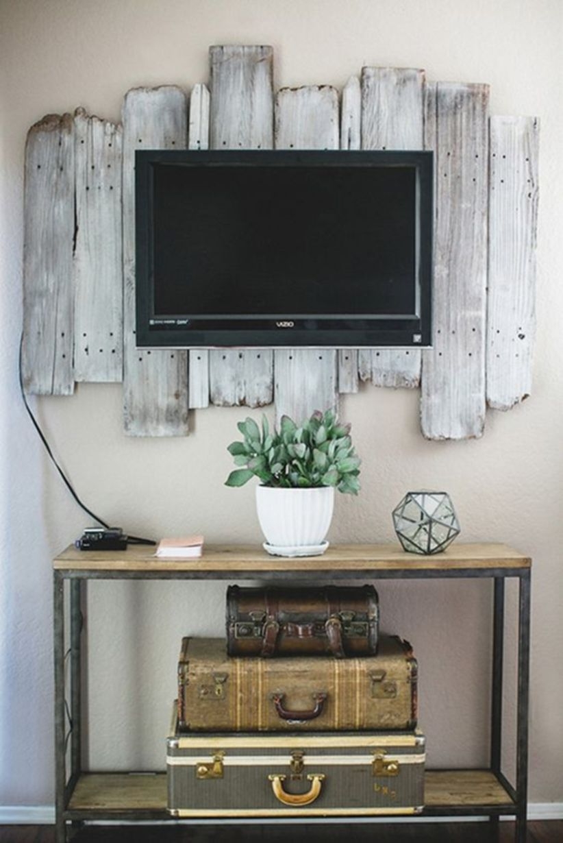 Simple diy rustic home decor for tv place