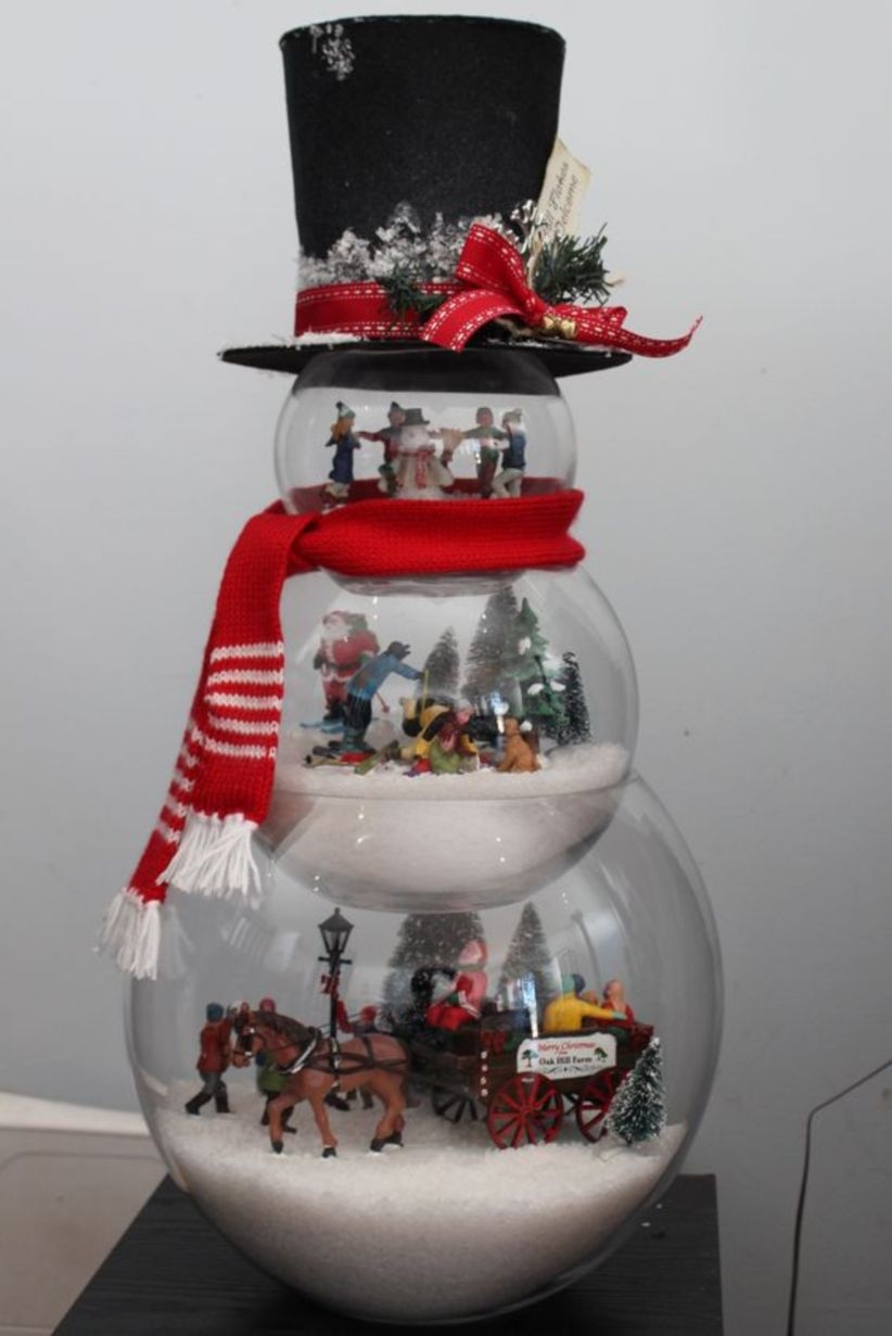 Statue snowman with frosty hat filled with lemax figurines fish bowl glass tree snow for gift christmas