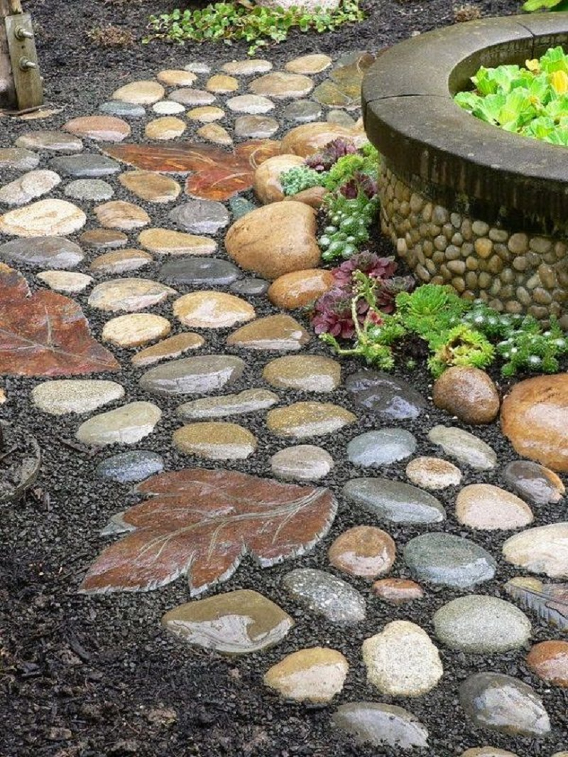 Stone walkway (cobblestone effect)