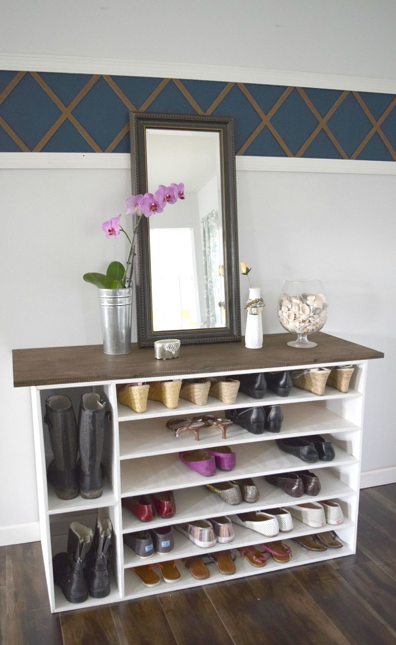 Stylish shoe rack