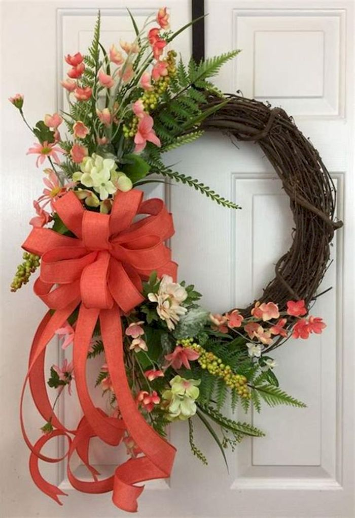 10 DIY Spring Wreaths To Freshen Up Your Front Door ~ GODIYGO.COM