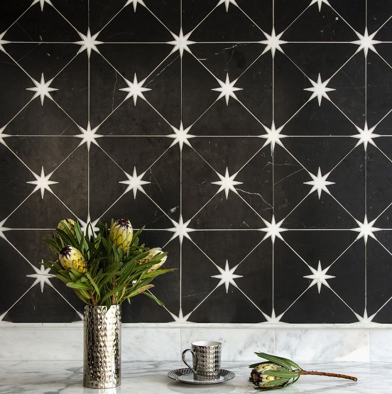 Cooking Space With Twinkling Backsplash