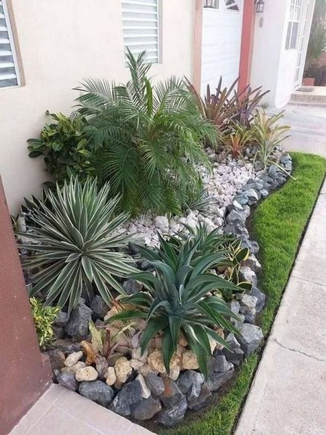 25 Beautiful Front Yard Rock Garden Landscaping Design Ideas - GODIYGO.COM