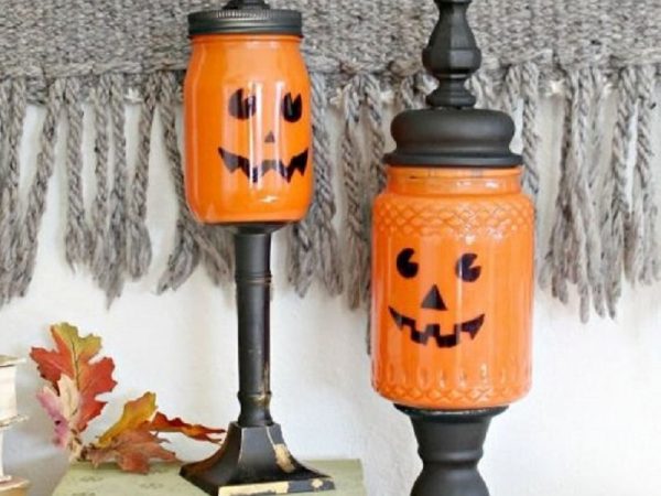 Easy And Cheap 7 DIY Halloween Decoration That Will Enhance Your Overall Decoration