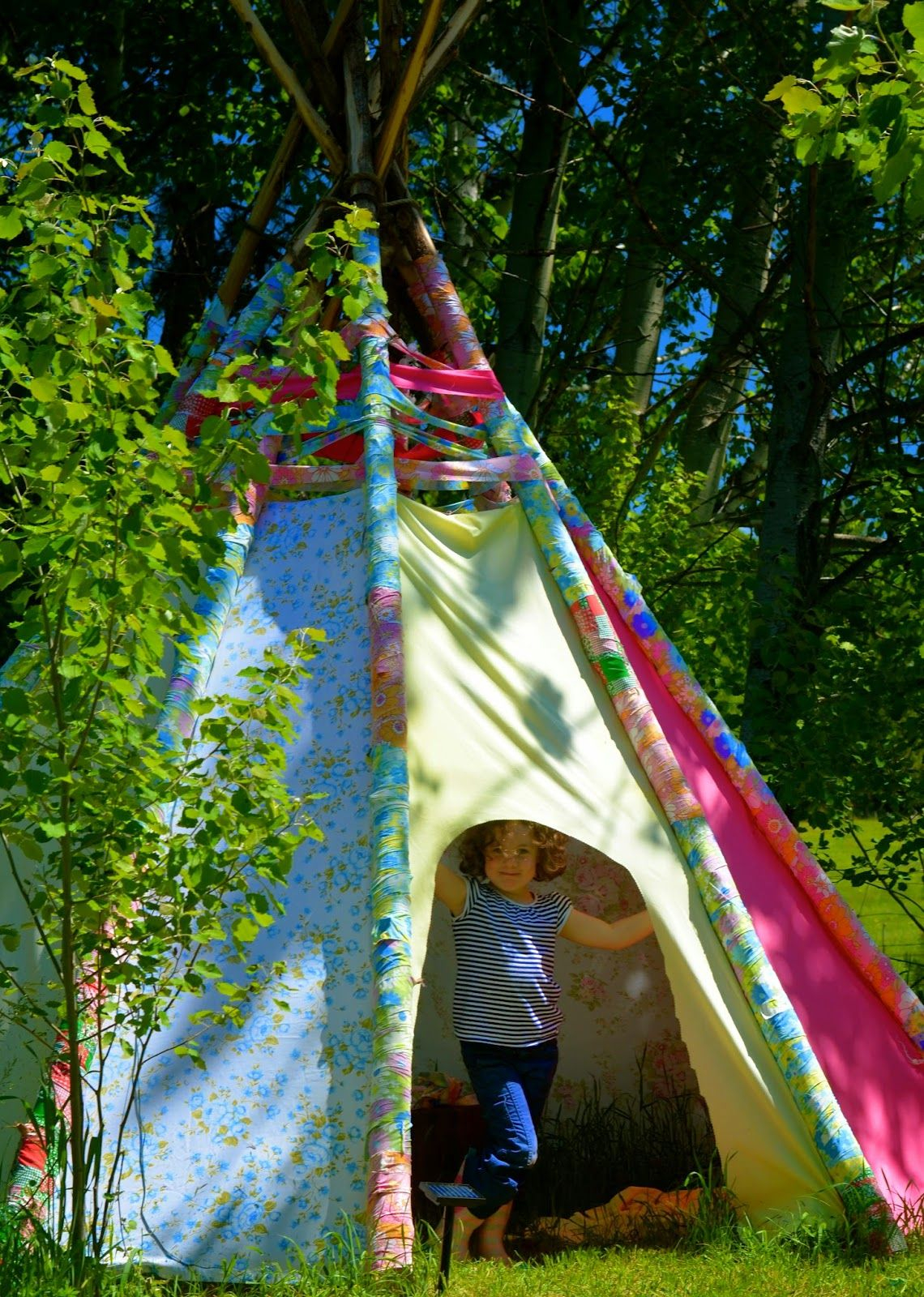 Scrap fabric teepee DIY Wild Teepee Ideas That You And Your Kids Feel So Funny To Stay