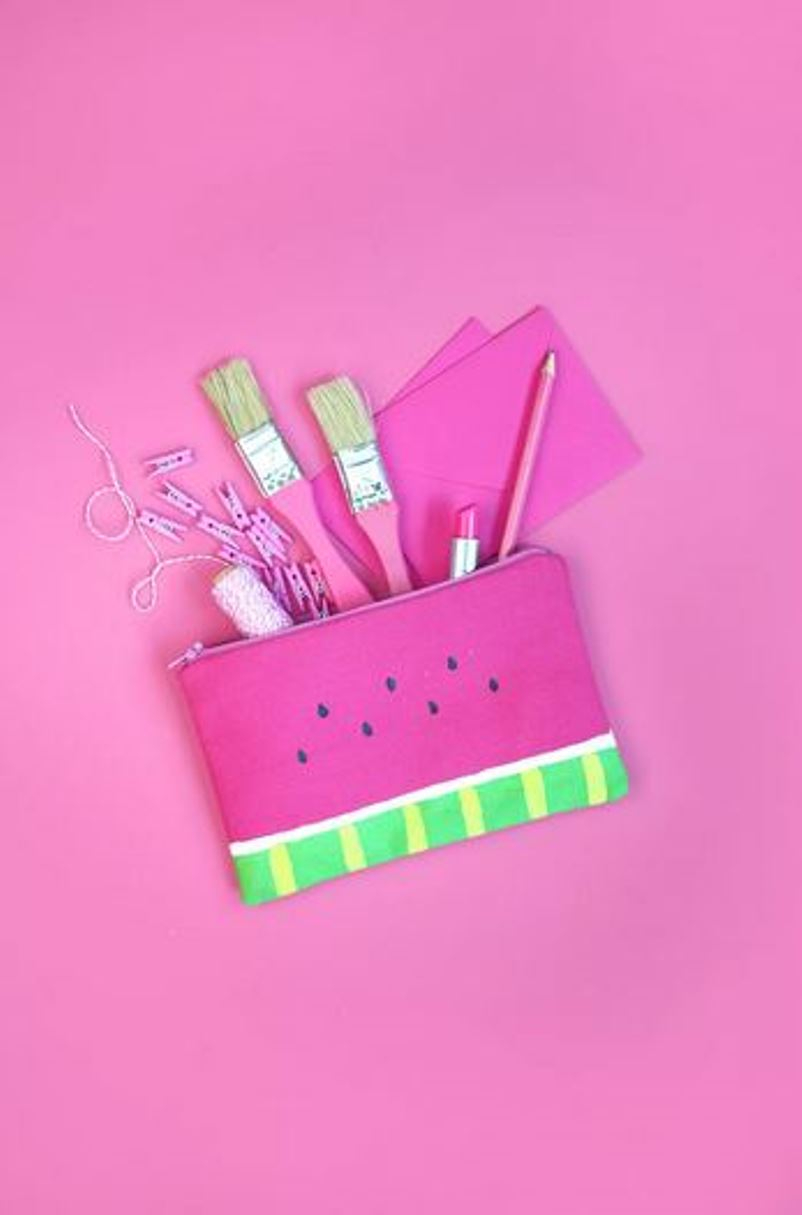 Cute diy strawberry pencil case