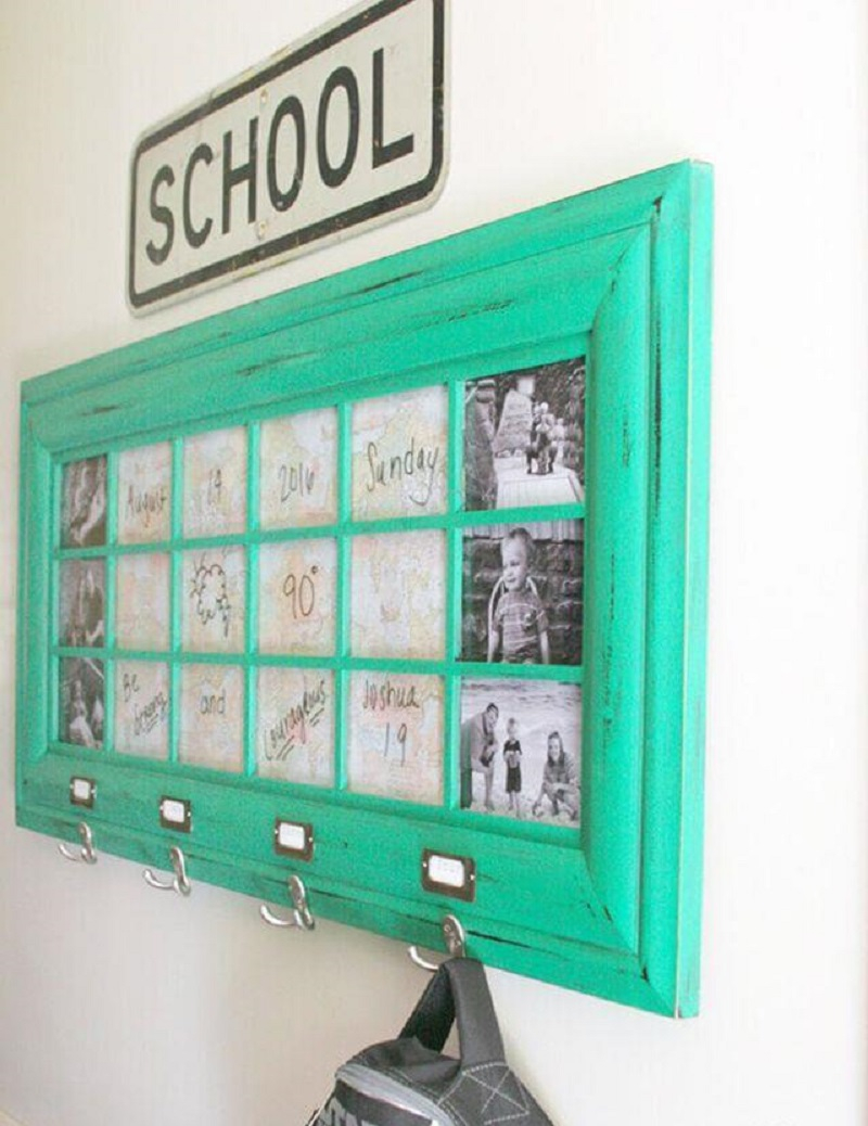 Diy organized command center Precocious DIY Ideas To Repurpose Old Picture Frames That Truly Functional And Inexpensive