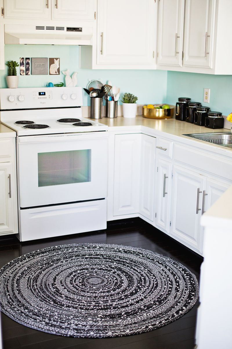 Diy woven rag rug for kitchen