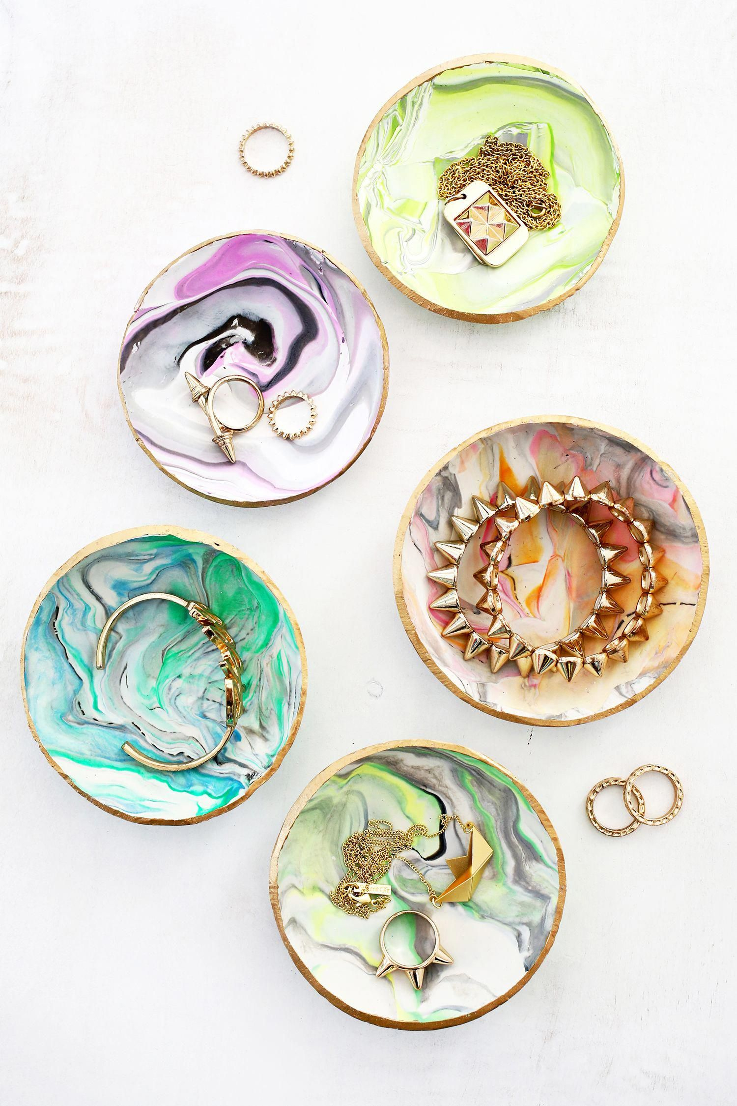 Marbled clay ring dish Unforgettable DIY Gift Ideas You Can Create For Someone Close To You