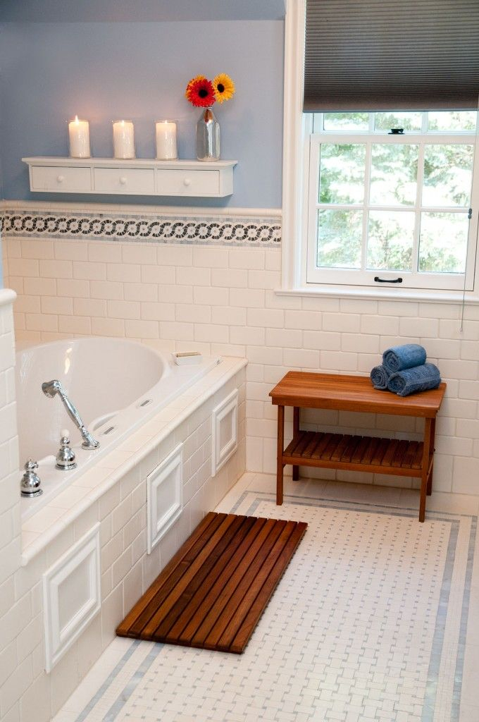 Teak wood bath mats DIY Spa-Like Bathroom Mat Ideas That Made Of Nature Materials.