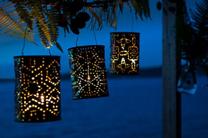 Coffee can snowflake lanterns DIY Christmas Luminaries Ideas To Beautify Your Adorable Christmas Moments