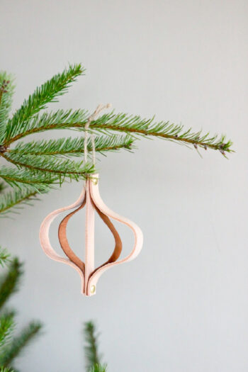 Diy 3d leather strap christmas ornament