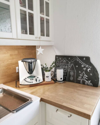 Scandi christmas kitchen corner decor