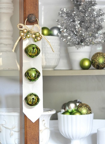 Sleigh bells DIY Jingle Bell Christmas Decorations And Crafts To Convey Your Christmas Spirit