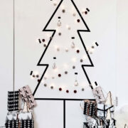 DIY Unexpectedly Black Christmas Tree Ideas For A Twist On Tradition