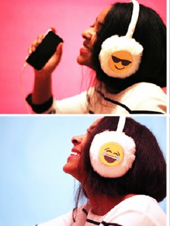 Emoji ear muffs DIY Winter Warm And Soft Ear Muffs To Accompany You Every Day