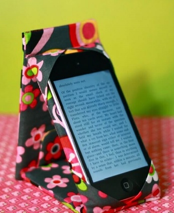 DIY Functional Trouble-Free Phone Stand Ideas To Create