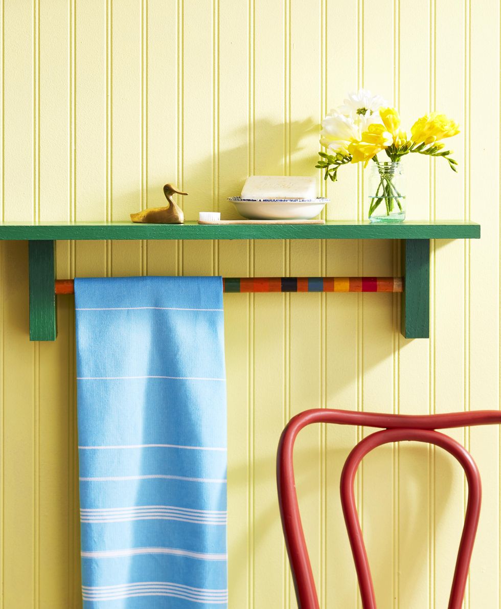 Croquet mallet towel rack