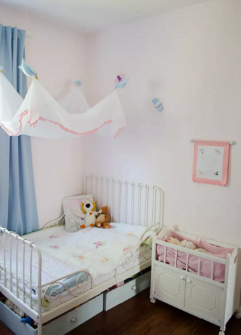 Cinderella bed canopy DIY Disney Nursery Theme Ideas To Have Most Magical Place At Home