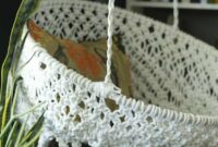 Diy hanging macramé chair for dorm room