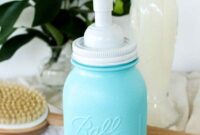 Mason jar soap dispenser