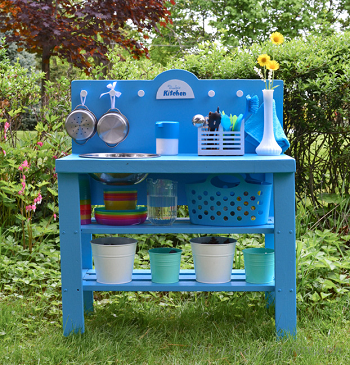 Diy outdoor play kitchen Selected-Unconventional DIY Play Kitchen Ideas To Keep Your Kids Busyfrom an old shelf