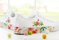 Beautiful shoes with embroidery