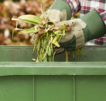 Trash can compost bin DIY Compost Bin Plans You Can Do For Your Garden