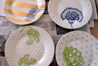 Plates with stenciled leaves