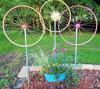 Upcycling Ideas From Old Bike Wheels With A Touch Of Awesomeness