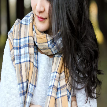 Cozy flannel scarves Homemade Gifts Ideas That Are Sweet To Your Special Ones