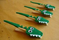 Diy crocodile clothespins