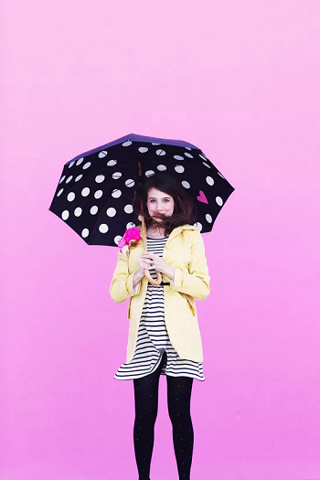 Diy polka dots and pink heart umbrella Spectacular Ways To Customize Your Extraordinary Umbrella Look