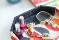 Diy upgraded scarf jewelry tray