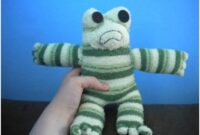 Diy sock frog