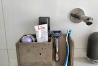 Diy concrete toothbrush holder