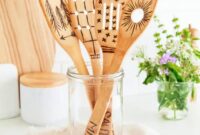 Wooden utensils for fhe wife