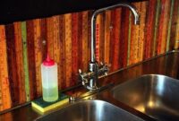 Diy yard stick kitchen backsplash