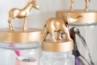 Golden toy animal storage jars