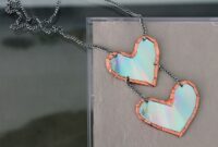 Diy old cd heart pendant