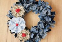 Easy denim rag wreath using upcycled jeans