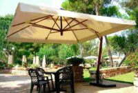 Extra-large patio umbrella