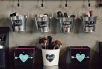 Hanging bucket makeup organizer