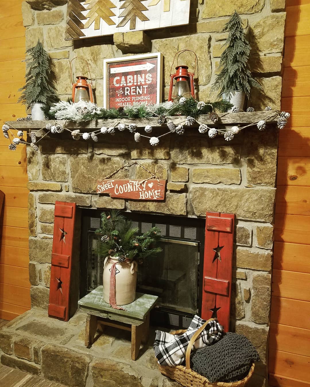 Dress Up Your Winter Fireplace with these 25 DIY Project Ideas ...