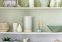 Hang ombre shelves