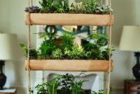 Indoor miniature hanging garden